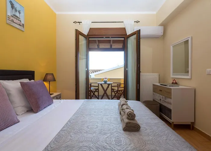بيت للعطل Louisa's Summer House