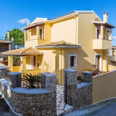 Louisa's Summer House