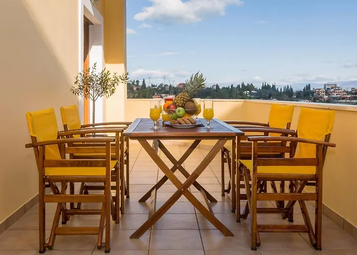 בית נופש Louisa's Summer House