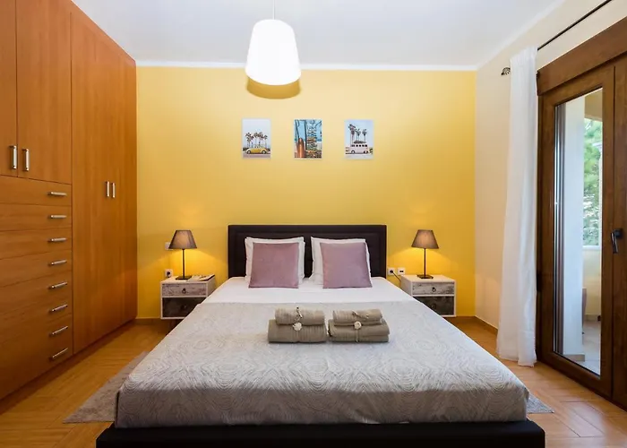 בית נופש Louisa's Summer House Kastanéa