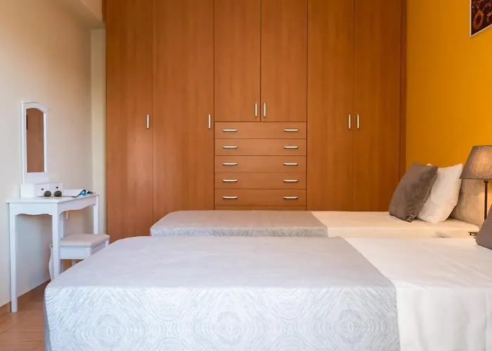 Louisa's Summer House